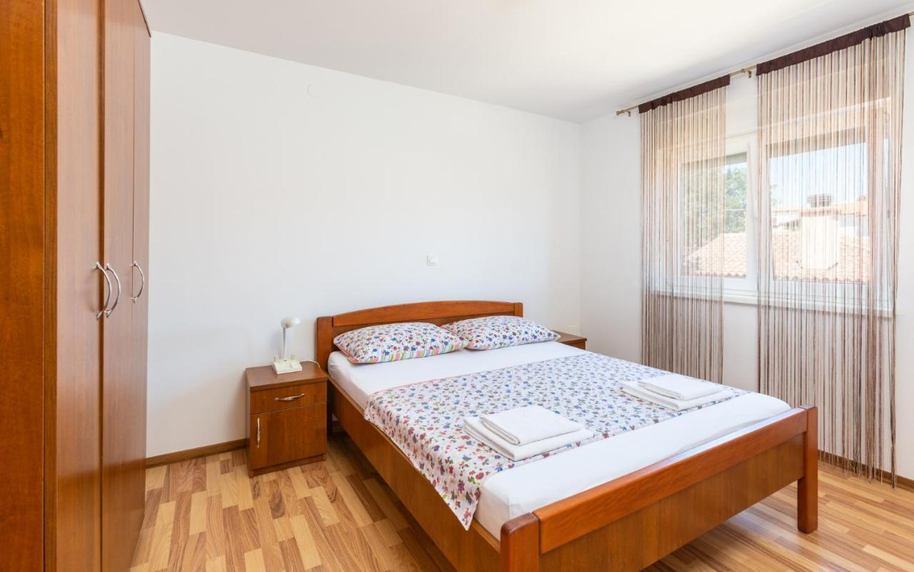 Dragan K1 Hotel Medulin Buitenkant foto